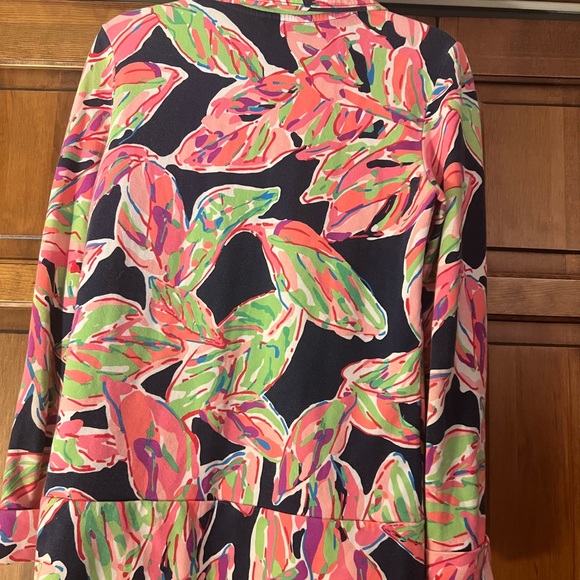 Lilly Pulitzer tops, three, good condition, two are XS & one is XXS - Picture 3 of 15